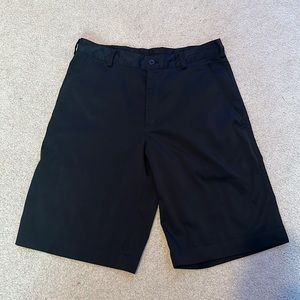 Nike Men’s Black Golf Shorts Size 28 Waist